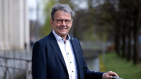 Landkreistagspräsident Karmasin ist entsetzt über die Beschlüsse des Bundeskabinetts - er hofft auf Gegenwehr der bayerischen Bundestagsabgeordneten. (Archivbild)