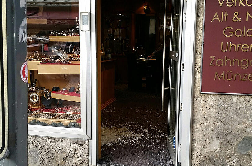 Der Juwelier "Goldstube" am Viktualienmarkt wurde am 29.01.2016 überfallen.