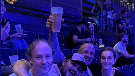 Lisa Müller mit Freunden in Hamburg beim Konzert der Rockband Linkin Park. Lisa Müller mit Freunden in Hamburg beim Konzert der Rockband Linkin Park.