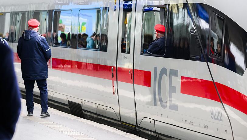 Die Deutsche Bahn hat in der laufenden Tarifrunde mit der GDL ein erstes Angebot vorgelegt. (Symbolbild)