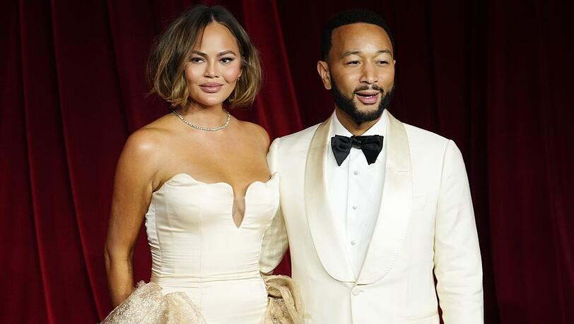 Chrissy Teigen und John Legend sind seit 2013 verheiratet. Chrissy Teigen und John Legend sind seit 2013 verheiratet.