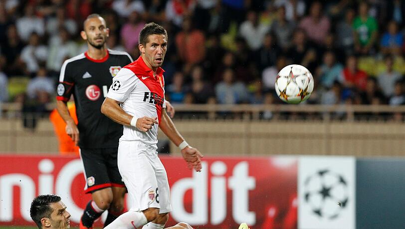 Leverkusen startet mit eine bitteren Niederlage in die Champions-League-Saison. Leverkusen startet mit eine bitteren Niederlage in die Champions-League-Saison.