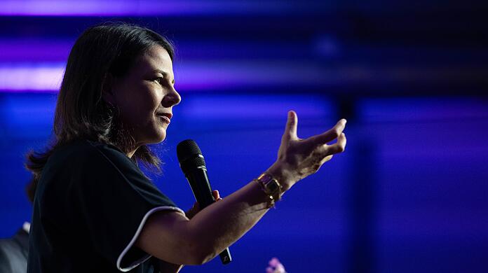 Au&szlig;enministerin Baerbock: Der Bundesregierung fiel es schwer, einen inhaftierten M&ouml;rder vorzeitig freizulassen. (Archivbild)