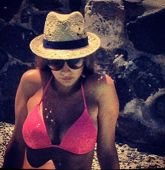 Julia Vigas: So sexy ist die Spielerfrau von FC-Bayern-Neuzugang Thiago Alcántara. Ein Blick in das Instagram-Album der Schönheit