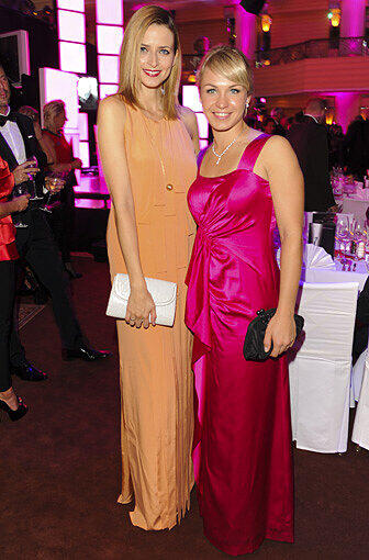 Eva Padberg mit Award-Gewinnerin Magdalena Neuner.