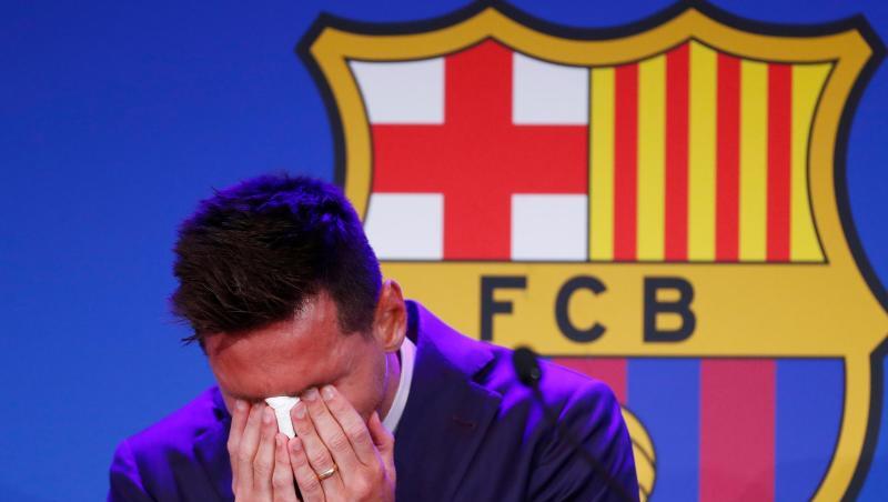 Lionel Messi verlässt den FC Barcelona und war zu Beginn der Pressekonferenz sichtlich ergriffen.