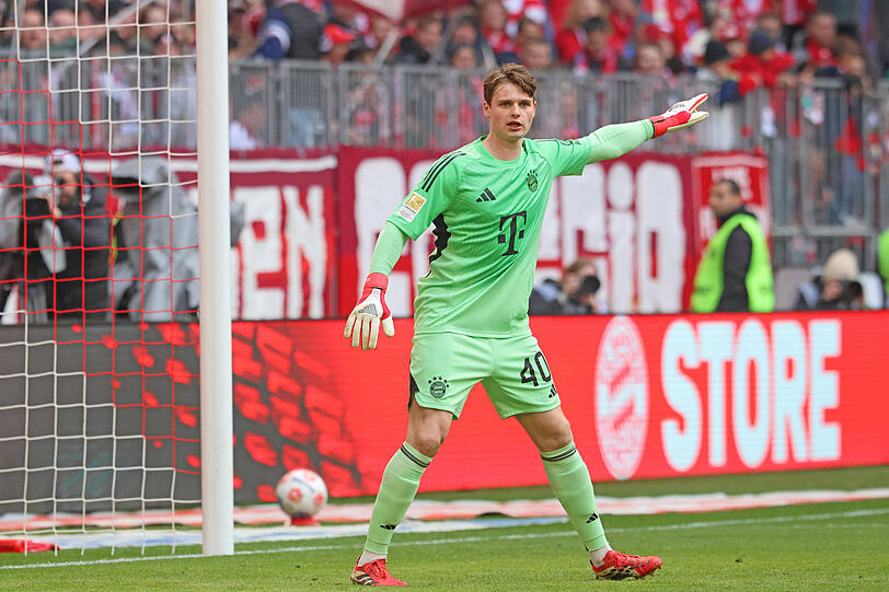 Starker R&uuml;ckhalt: Jonas Urbig.