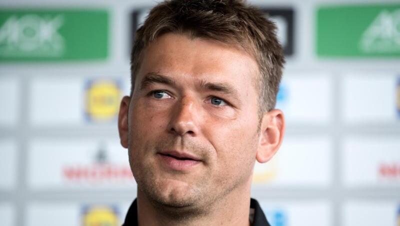 Bundestrainer Christian Prokop verzichtet bei der Heim-WM auf Michael Kraus. Bundestrainer Christian Prokop verzichtet bei der Heim-WM auf Michael Kraus.