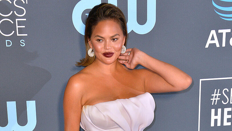 Chrissy Teigen bedankt sich für die Unterstützung nach der erlittenen Fehlgeburt. Chrissy Teigen bedankt sich für die Unterstützung nach der erlittenen Fehlgeburt.