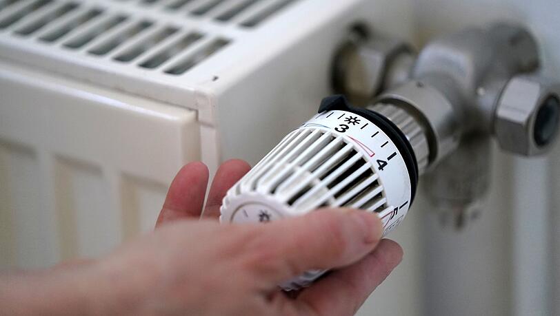 Die Soforthilfe für Gas- und Wärmekunden ist als Überbrückung gedacht, bis die Gaspreisbremse wirkt.