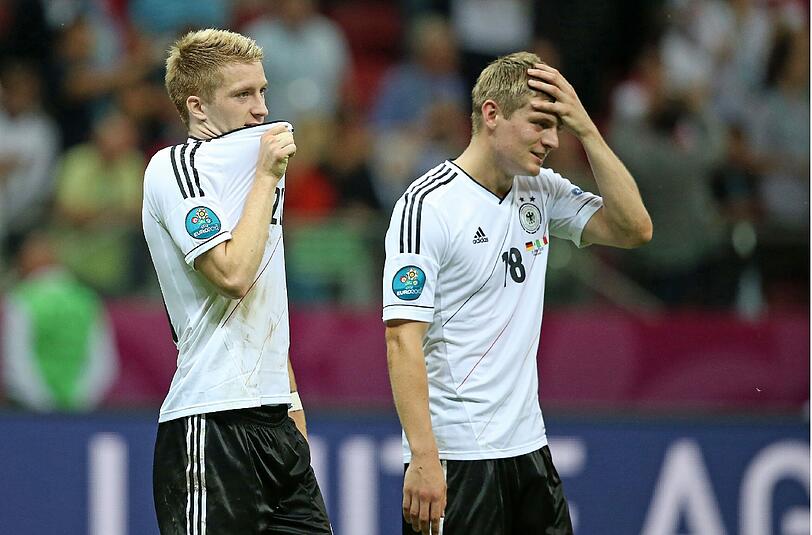 Doch der Einzug ins Finale wird verpasst. Joachim Löws Team verliert im Halbfinale
in Warschau mit 1:2 gegen Italien.