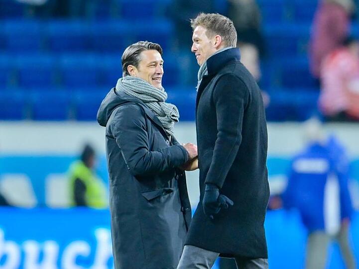 Niko Kovac (l) will mit dem FC Bayern Julian Nagelsmann mit RB Leipzig vom Spitzenplatz der Tabelle verdrängen. Foto (Archiv): Uwe Anspach