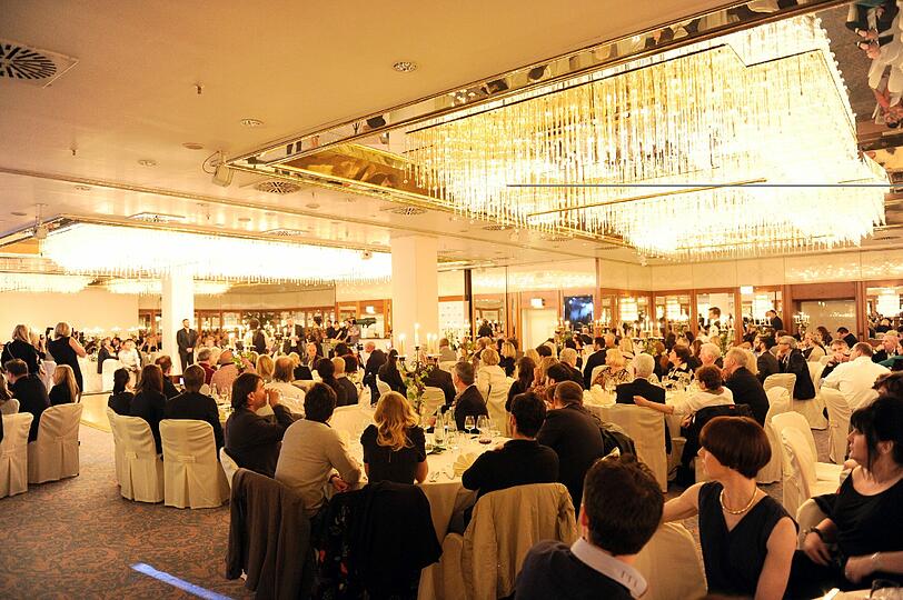 Funkel-Fest im Maritim Hotel.