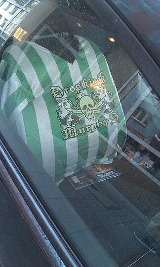 Dort tragen auch die Autositze T-Shirt.