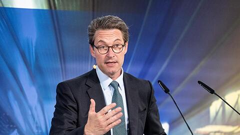 Andreas Scheuer (CSU), Bundesverkehrsminister, spricht.