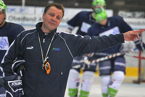 Mit der Vorbereitung bisher schon &bdquo;sehr zufrieden&ldquo;: Der neue Tigers-Trainer Andreas Brockmann.
