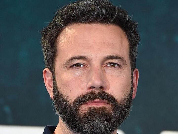 Ben Affleck veranstaltet mit anderen Profis ein Online-Pokerturnier.
