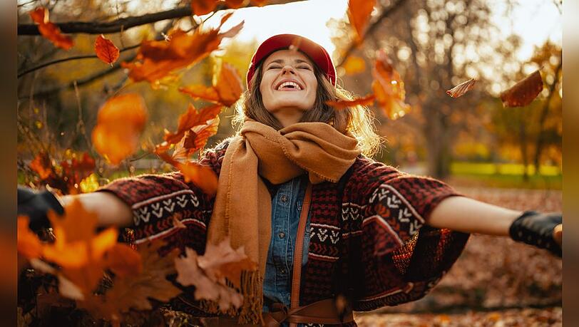 Im Herbst riecht es draußen in der Natur plötzlich anders. Im Herbst riecht es draußen in der Natur plötzlich anders.