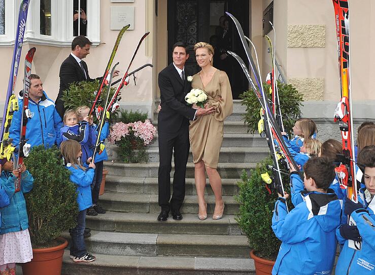 Maria Riesch und Marcus Höfl haben geheiratet: Die Bilder der standesamtlichen Trauung