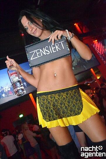 "Wies'n Pornös" in der Nachtgalerie! Mehr Bilder unter: www.nachtagenten.de