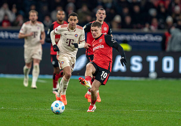 Bald schon in einem Team? Der FC Bayern könnte Florian Wirtz im Sommer verpflichten. Bald schon in einem Team? Der FC Bayern könnte Florian Wirtz im Sommer verpflichten.