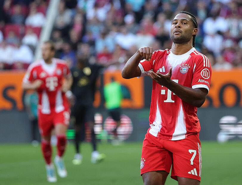 Sicherte sich durch sein Tor beim FCA den dritten Scorerpunkt in dieser Bundesligasaison: Serge Gnabry. Sicherte sich durch sein Tor beim FCA den dritten Scorerpunkt in dieser Bundesligasaison: Serge Gnabry.