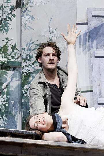 Felix Rech und Lucy Wirth als Kleist-Traumpaar.