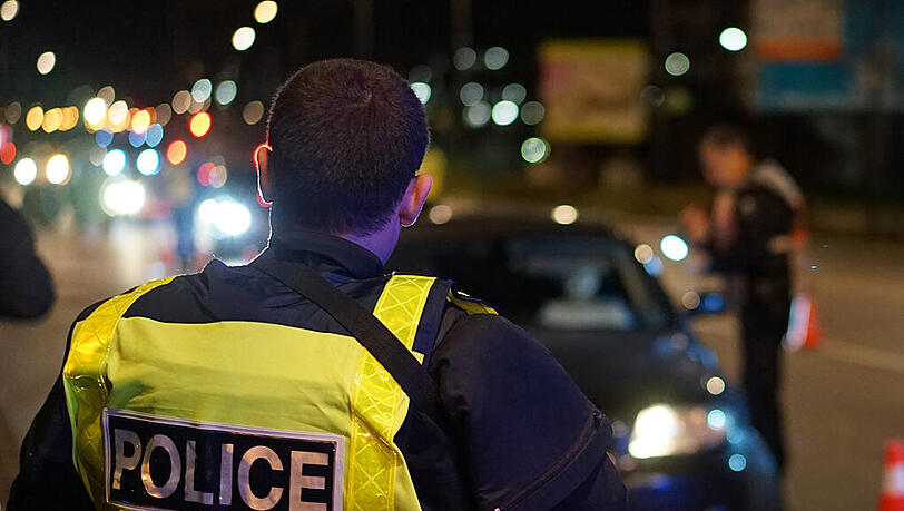 Bei den schrecklichen Terror-Anschlägen in Paris starben mindestens 127 Menschen. Ist Paris vor Terror zu schützen? Bei den schrecklichen Terror-Anschlägen in Paris starben mindestens 127 Menschen. Ist Paris vor Terror zu schützen?