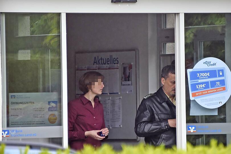 Am Dienstag wurde eine Filliale der VR-Bank in Taufkirchen überfallen.