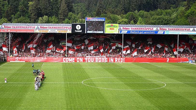 25 Jahre nach dem Bundesliga-Debüt des SC bei den Bayern im Sommer 1993 werden am 4. August im Freiburger Schwarzwald-Stadion einige Akteure von damals erneut aufeinander treffen.