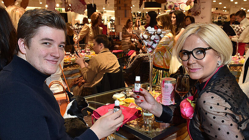 Claudia Effenberg mit Sohn Thomas "Tommy" Strunz.