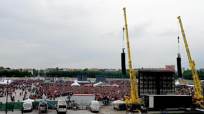 Zum EM-Auftakt soll ein internationaler Popstar auf der Theresienwiese ein Konzert geben. Und es soll wohl Ed Sheeran sein, heißt es aus dem Rathaus.