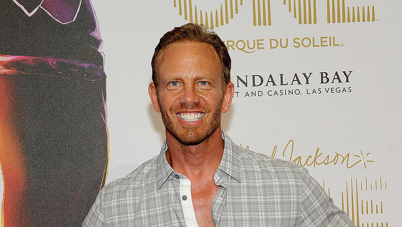 Bald ohne Klamotten zu sehen: Ian Ziering Bald ohne Klamotten zu sehen: Ian Ziering