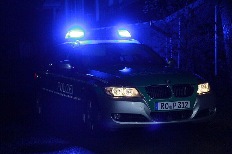 Mord in Traunstein: Eine 55-jährige Frau ist umgebracht worden. Die Bilder vom Tatort und von der Spurensicherung der Polizei