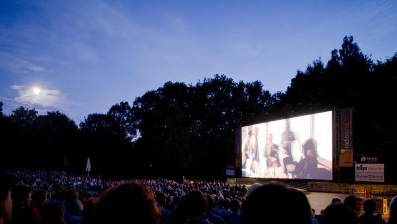 Das Freiluftkino im Berliner Friedrichshain.