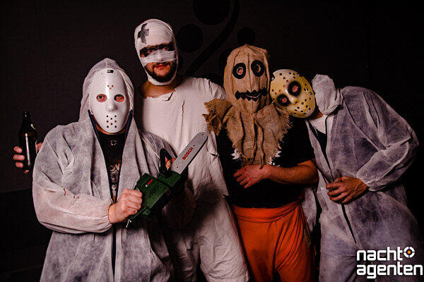 Sexy Halloween konnte man am Wochenende in der Nachtgalerie erleben. Dort wurde unter dem Motto "Sex-O-Ween" gefeiert! Mehr Bilder unter: www.nachtagenten.de.