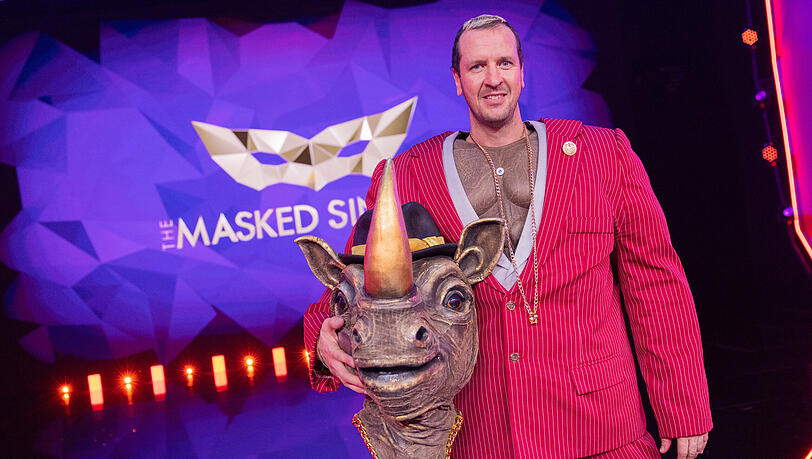 Ausgeschieden in der ersten Show am 23. November: Ex-Handballspieler Pascal Hens steckte unter dem Nashorn Ausgeschieden in der ersten Show am 23. November: Ex-Handballspieler Pascal Hens steckte unter dem Nashorn