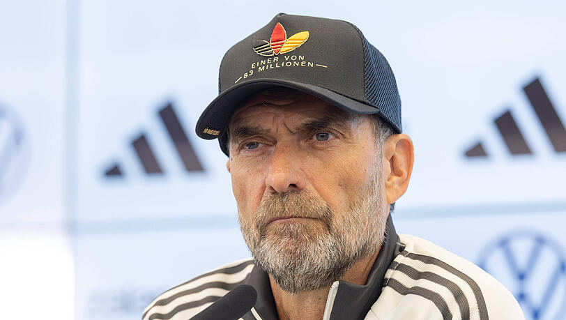 Will sich auf einen Stammkeeper nicht festlegen: Bundestrainer Jürgen Klopp. Will sich auf einen Stammkeeper nicht festlegen: Bundestrainer Jürgen Klopp.