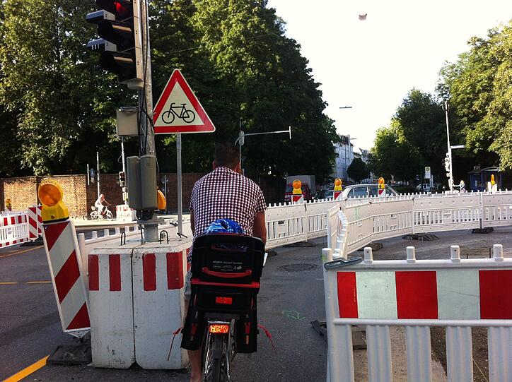 Bitte hier weiter fahren...