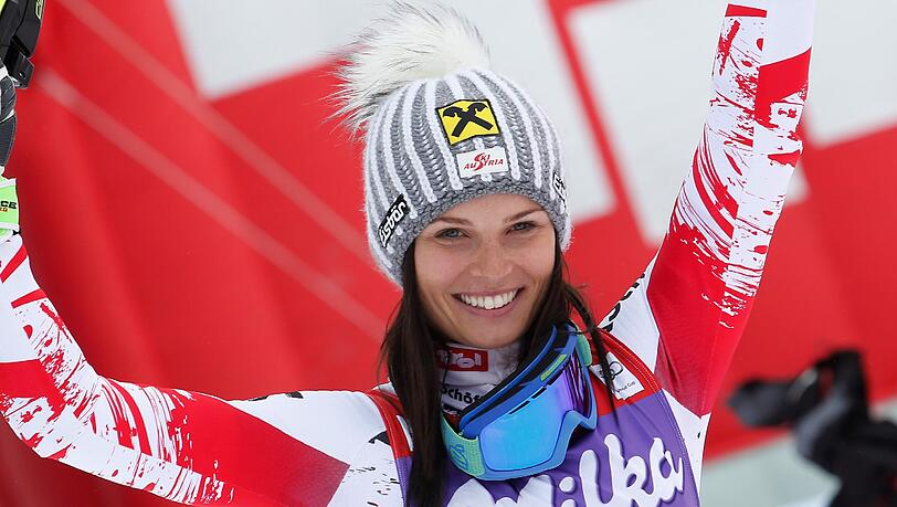 Bei den Olympischen Spielen 2014 in Sotschi holte Fenninger Gold im Super-G - jetzt könnte der Streit mit dem ÖSV eskalieren. Bei den Olympischen Spielen 2014 in Sotschi holte Fenninger Gold im Super-G - jetzt könnte der Streit mit dem ÖSV eskalieren.