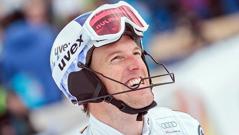 Schock für Fritz Dopfer: Der WM-Winter ist für den Skirennfahrer aus Garmisch wegen eines Schien- und Wadenbeinbruchs beendet. Schock für Fritz Dopfer: Der WM-Winter ist für den Skirennfahrer aus Garmisch wegen eines Schien- und Wadenbeinbruchs beendet.