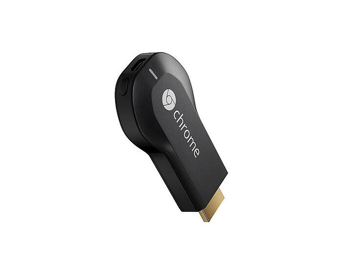 Der unscheinbare "Chromecast"-Stick ist nicht viel größer als ein durchschnittlicher Daumen