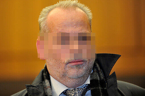 Der supendierte Rosenheimer Polizeichef vor Gericht.