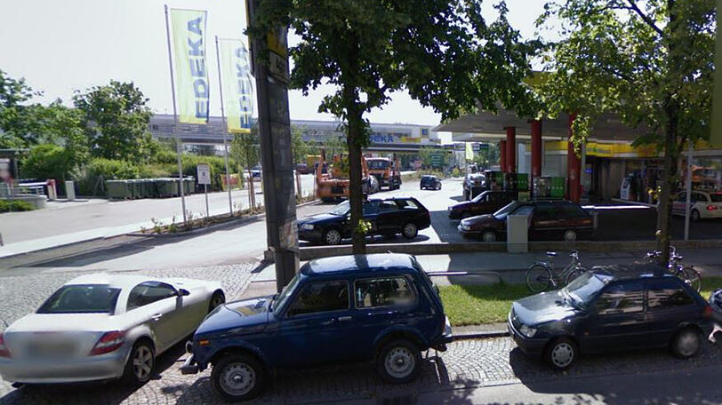 Die Agip-Tankstelle in der Implerstraße.