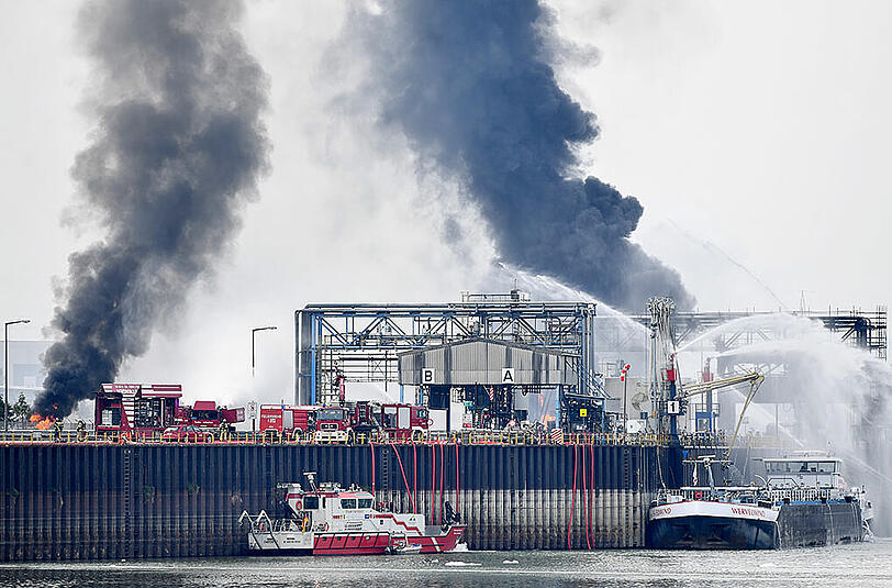 Verheerende Explosion bei BASF in Ludwigshafen. Die Bilder.