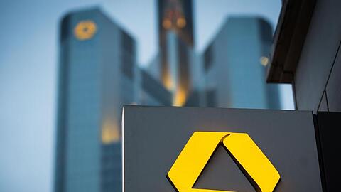 Der Aufsichtsrat der Commerzbank steht vor schwierigen Personalentscheidungen.