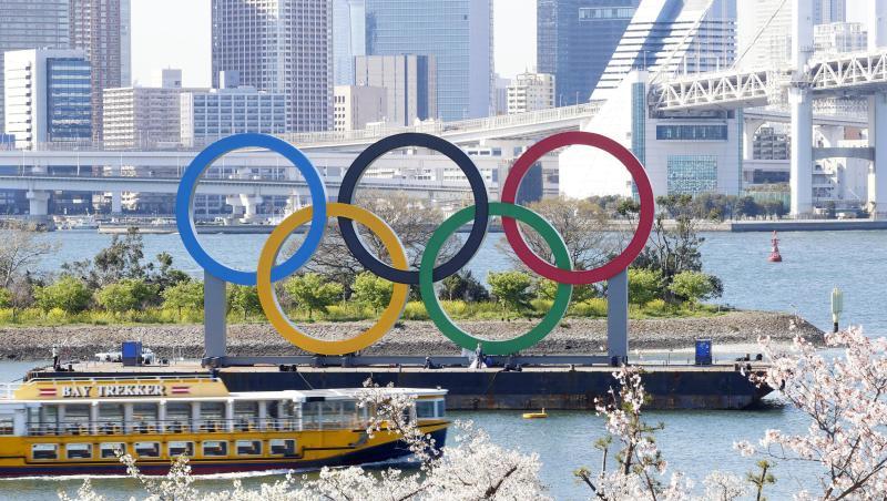 Die bereits für Olympia qualifizierten Sportler müssen nach der Verlegung der Sommerspiele doch weiter um ihr Ticket für Tokio kämpfen. Die bereits für Olympia qualifizierten Sportler müssen nach der Verlegung der Sommerspiele doch weiter um ihr Ticket für Tokio kämpfen.