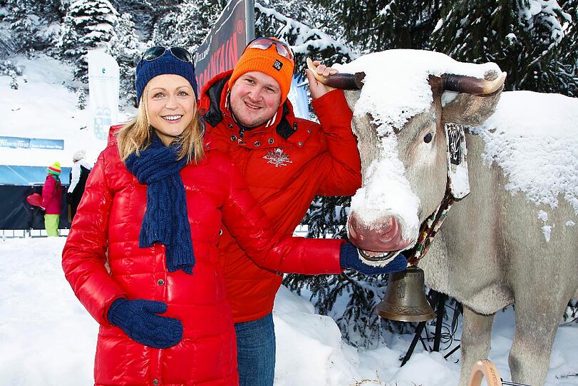 Verliebt und bald zu dritt: Olympiasieger Matthias Steiner mit seiner schwangeren Frau Inge beim 4. Tirol Cross Mountain in Kühtai.