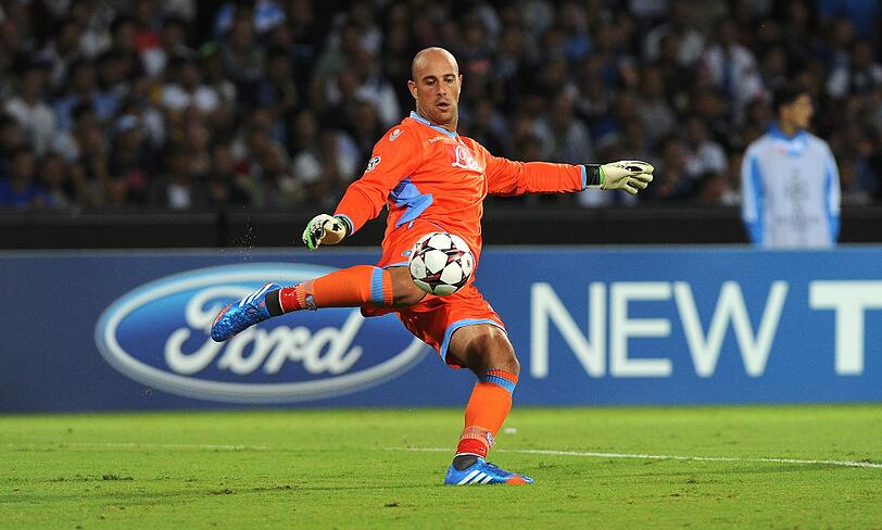 Kickte gemeinsam mit Gerrard für den FC Liverpool: Bayern-Keeper Pepe Reina.