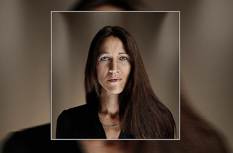 ...Claudia Urbschat-Mingues. Sie leiht auch Maria Bello und Rosario Dawson ihre Stimme.